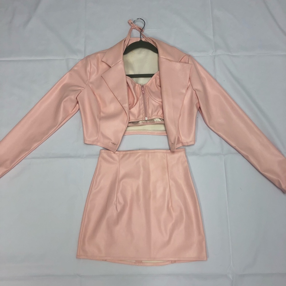 Pink Custom Suit - Picture 3 of 3